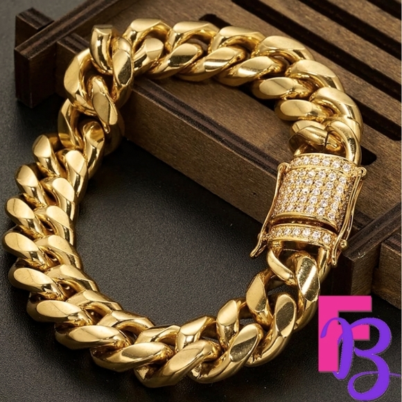 *NEW* Chunky 14MM Iced Miami Cuban Bracelet - Picture 2 of 10